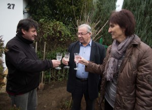 Tiszta csapvízzel koccinthattak az ünnepek alatt az alatkaiak (Fotó: Jakab T.)