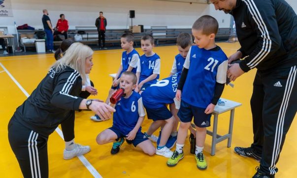 KÉZI-Győzni akarás, kemény munka: edzőink értékelték utánpótlás csapataink idényét (fotók)