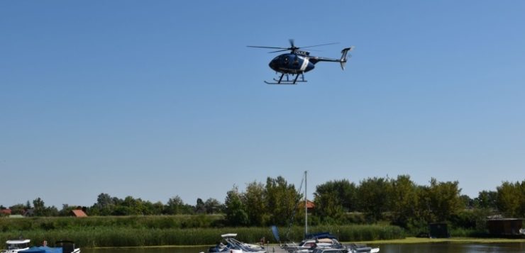 Légi ellenőrzés a Tisza-tó felett