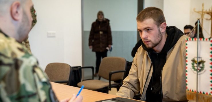 Egyetemi pluszpontokat ad az önkéntes katonai szolgálatért a Magyar Honvédség