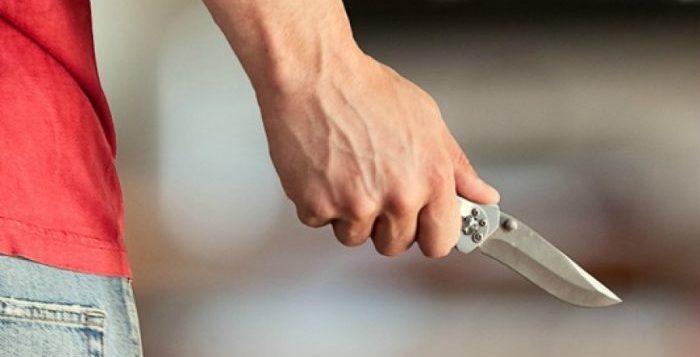 Elfajult a vita Tiszanánán, két órán belül rendőrkézen a késelő gyanúsított