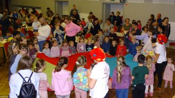 Kreatív, zenés partin hangolódtak adventre a hevesi manóvadászok – fotókkal