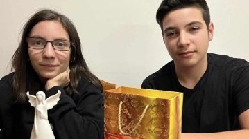 Virág gyógyulásáért pattogott a labda a kézilabdamérkőzéseken