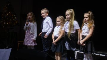 Fellobbant a 3. láng: Református gyermekek adventi műsora tette teljessé az öröm ünnepét – FOTÓK