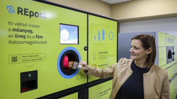 Berobbant a kötelező visszaváltási rendszer: másodpercenként 100 palack