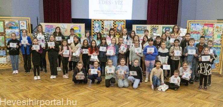 Tiszta vizet a pohárba! – Alkotói pályázat a Víz Világnapja alkalmából