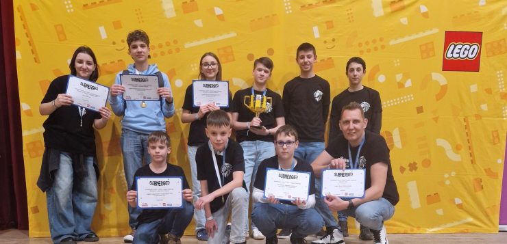 Robotmágusok a Körzeti Általános Iskolában: Jöhet az országos döntő!