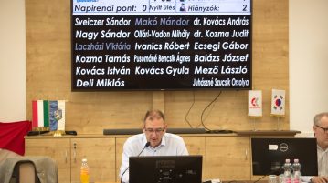 Közmeghallgatás előzte meg a képviselő-testület júniusi munkaterv szerinti ülését (VIDEÓ, FOTÓK)