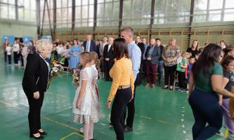 Szeretett igazgatójától búcsúzott a Szent Gellért Katolikus Iskola