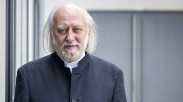 Krasznahorkai László kapja idén az irodalmi Nobel-díjat