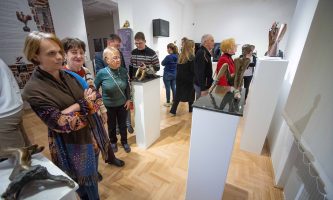 Borbás Tibor szobrászművész alkotásaiból nyílt tárlat városunkban