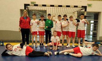 Kézilabda – Fantasztikus győzelem, irány az országos elődöntő!